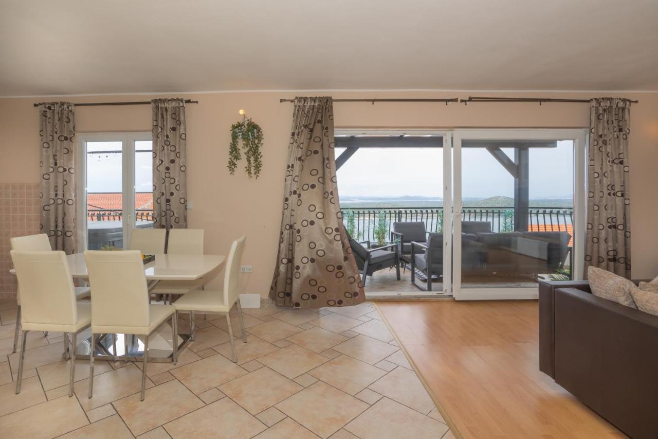 Mozart Apartment *